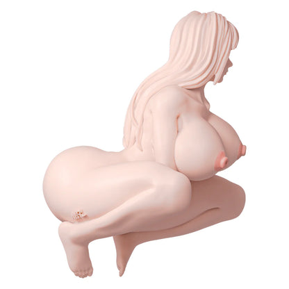 Profil de la sex doll anime révélant ses courbes généreuses