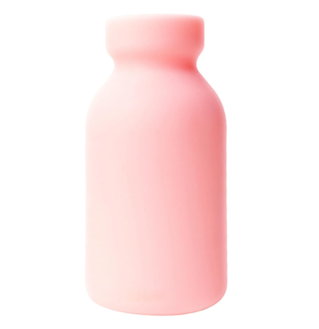Vue avant du masturbateur masculin en forme de bouteille de lait portable
