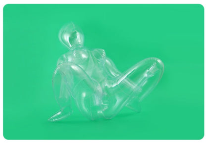Poupée Sexuelle Gonflable en position jambe écarté